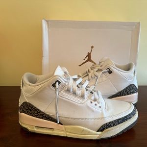 Used Air Jordan 3 Retro Neapolitan Size 9.5M/11W
